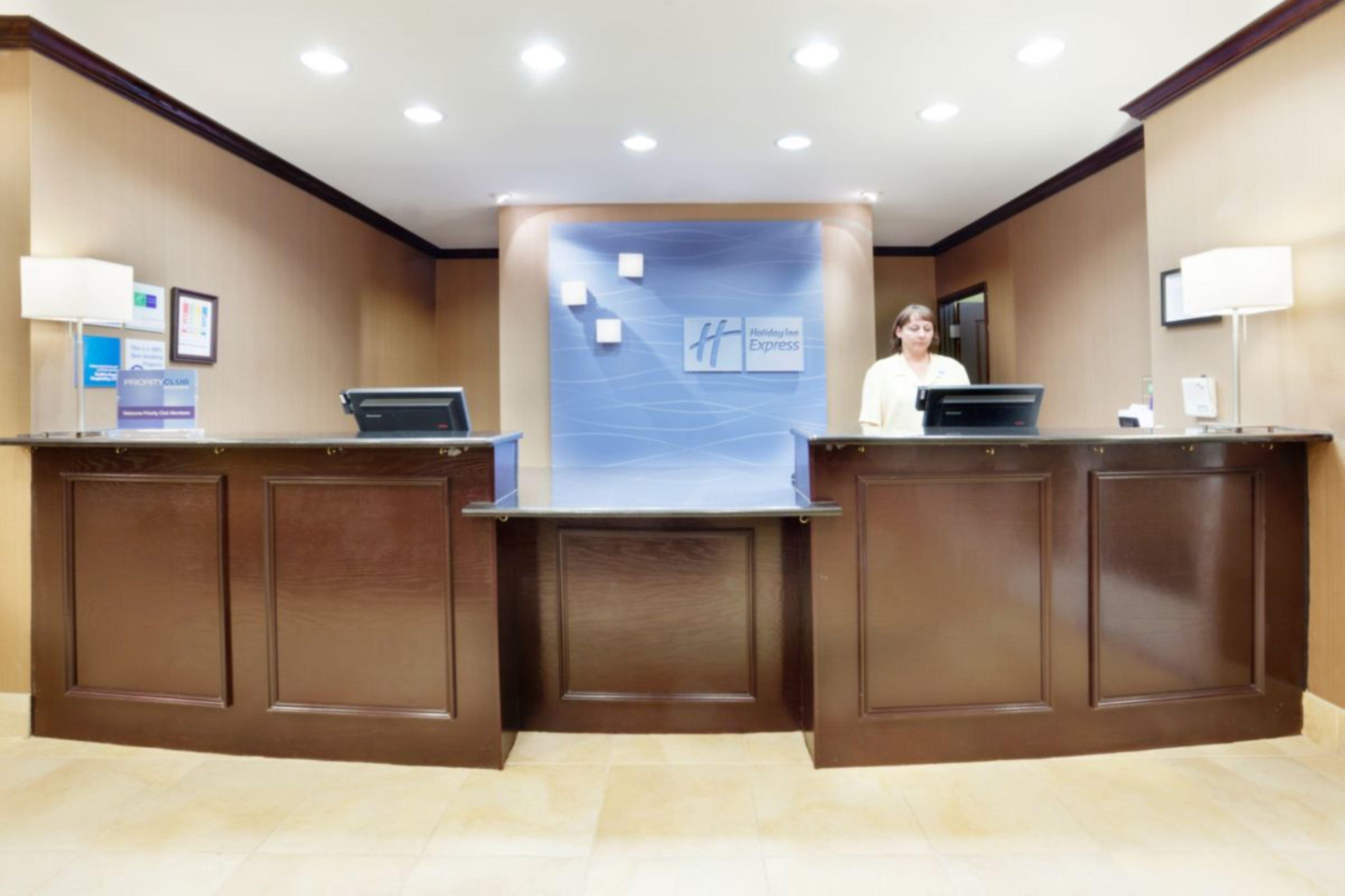 Holiday Inn Express Georgetown By Ihg Exterior foto